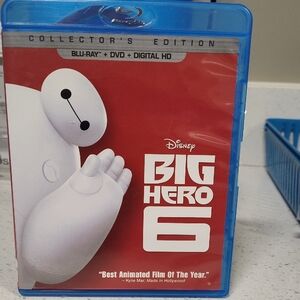 Disney Big Hero 6 Blu-ray DVD Collector's Edition - Red & White